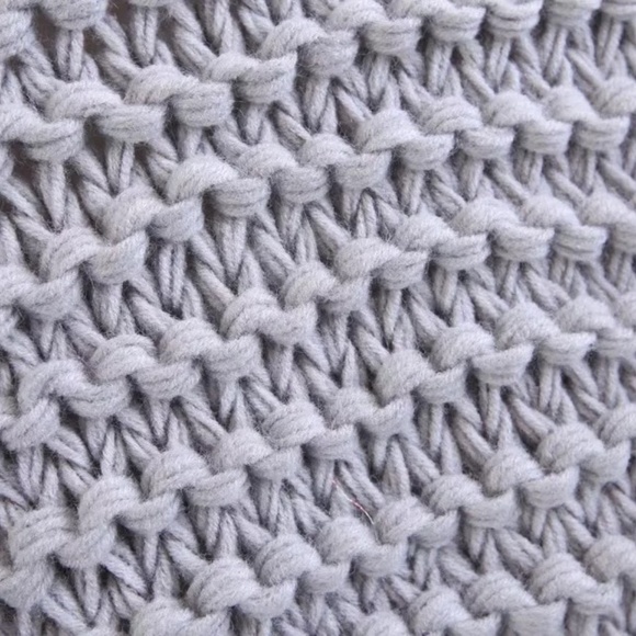 🎥 Chunky Pom Pom Open Cardigan - Picture 17 of 17